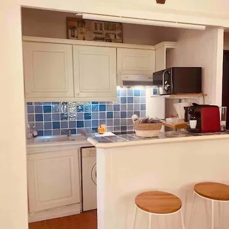 Dans Tres Belle Bastide 18eme Siecle Apartment